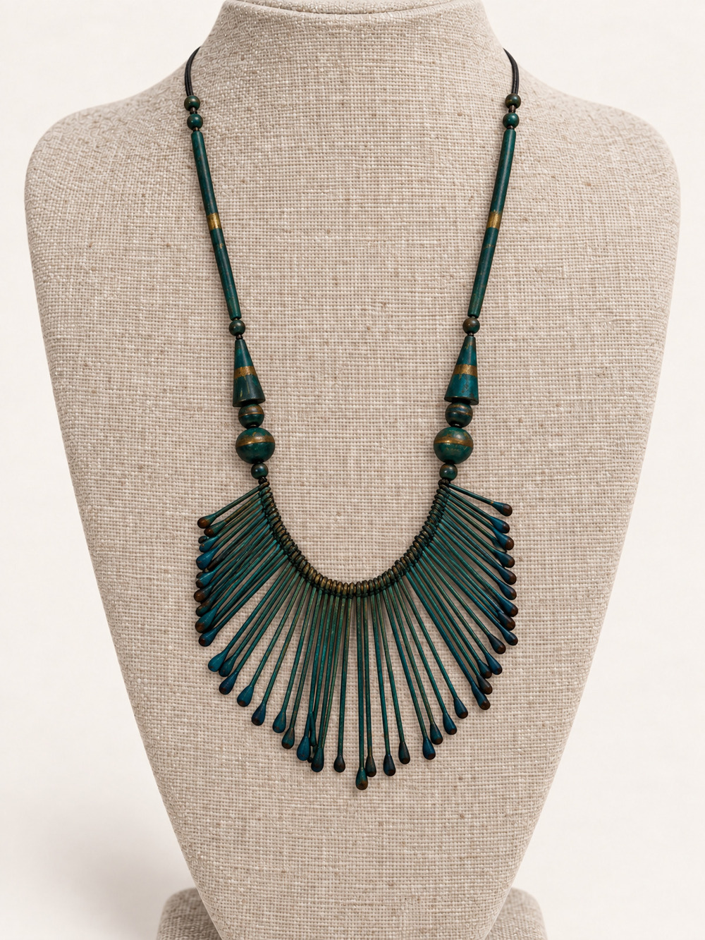 βοΈ Elegant Brass Necklace | Unique Green Fan Design π